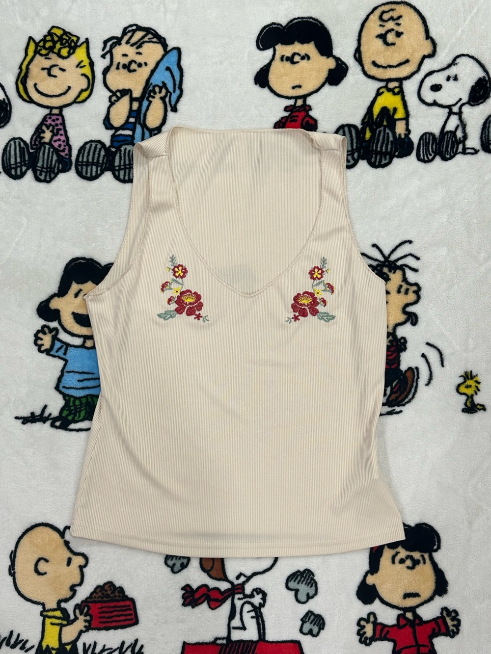 SHEIN Cream Ribbed Tank Top with Embroidered Flowers
